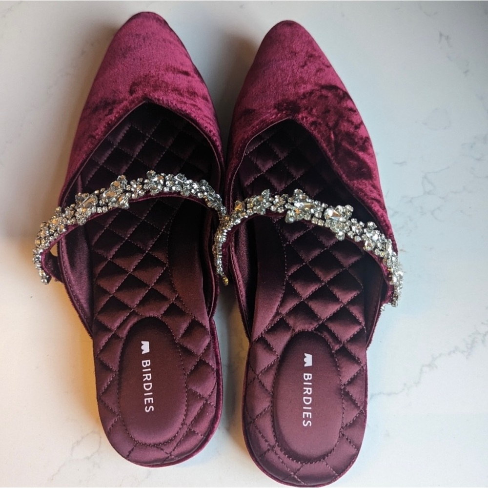Birdies the Swan flats, red burgundy velvet size 7.5